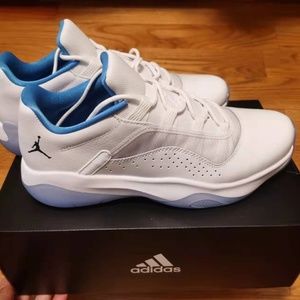 Brand new Nike Air Jordan11 CMFT Low Mens Basketball Shoes DO0751-100 withoutbox